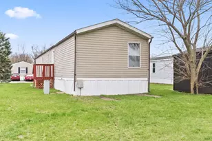 170 Spruce Ridge Dr, Ashville, OH 43103 - Photo 9