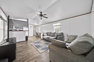 170 Spruce Ridge Dr, Ashville, OH 43103 - Photo 11