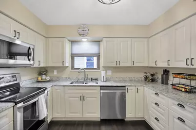 2417 Fernwood Avenue, Grove City, OH 43123 - Photo 23