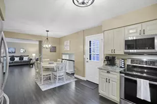 2417 Fernwood Ave, Grove City, OH 43123 - Photo 17