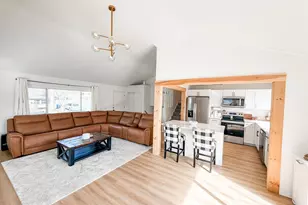 4819 Calvin Dr, Columbus, OH 43227 - Photo 3