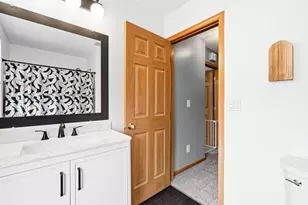 5775 Cypress Hollow Ct, Grove City, OH 43123 - Photo 33