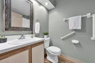 536 Calkin Ln E, Columbus, OH 43230 - Photo 13