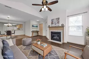 536 Calkin Ln E, Columbus, OH 43230 - Photo 7