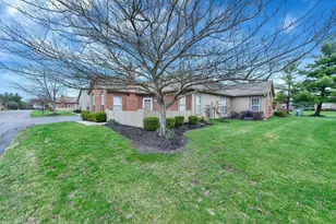 536 Calkin Ln E, Columbus, OH 43230 - Photo 25