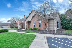 536 Calkin Ln E, Columbus, OH 43230 - Photo 27