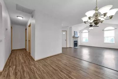 536 Calkin Lane E #23, Columbus, OH 43230 - Photo 9