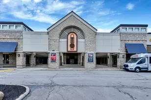 536 Calkin Ln E, Columbus, OH 43230 - Photo 29