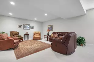 5917 Tournament Dr, Westerville, OH 43082 - Photo 27
