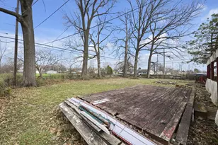 860 Basswood Rd, Columbus, OH 43207 - Photo 35