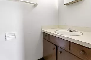 4909-4911 Karl Rd, Columbus, OH 43229 - Photo 41