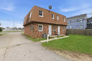 4909-4911 Karl Rd, Columbus, OH 43229 - Photo 5