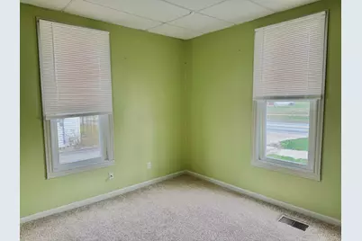 100 1/2 Broadway Street, Shelby, OH 44875 - Photo 3