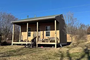 12521 Fallsburg Rd NE, Frazeysburg, OH 43822 - Photo 1