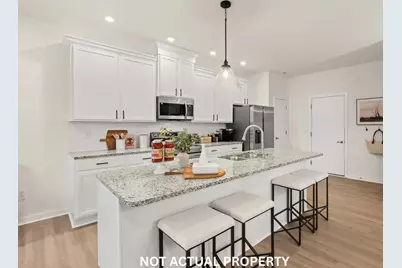 3279 Calveylee Lane, Columbus, OH 43232 - Photo 9