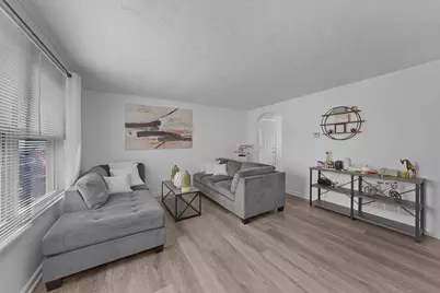 1310 Sweetbay Place, Galloway, OH 43119 - Photo 3