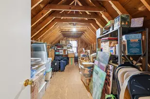 3670 Romnay Rd, Columbus, OH 43220 - Photo 37