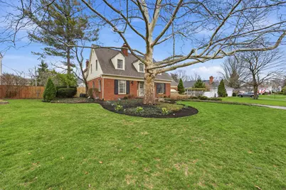 3670 Romnay Road, Columbus, OH 43220 - Photo 3