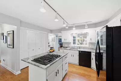 3670 Romnay Road, Columbus, OH 43220 - Photo 13