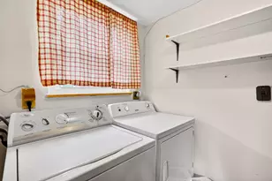 7082 Wind River Dr, Reynoldsburg, OH 43068 - Photo 21