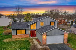 7082 Wind River Dr, Reynoldsburg, OH 43068 - Photo 1