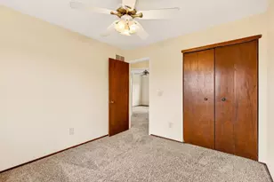 7082 Wind River Dr, Reynoldsburg, OH 43068 - Photo 23