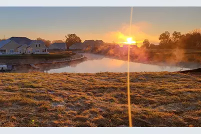 147 Narragansett Drive, Buckeye Lake, OH 43008 - Photo 3