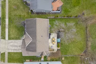 3921 Antrim Rd, Columbus, OH 43221 - Photo 43