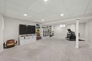 3921 Antrim Rd, Columbus, OH 43221 - Photo 33