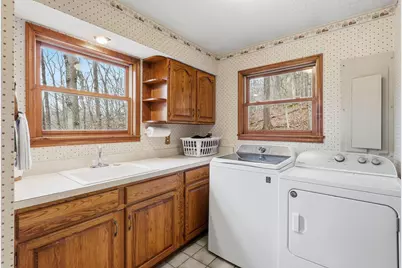 1640 Cardinal Hill Lane, Sugar Grove, OH 43155 - Photo 19