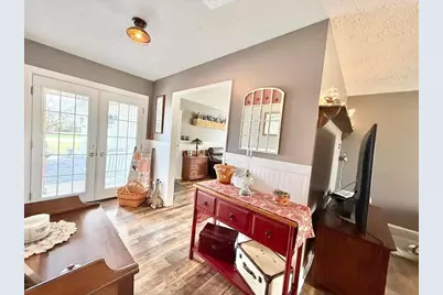 27 Meadowbrook Drive, Mount Vernon, OH 43050 - Photo 9