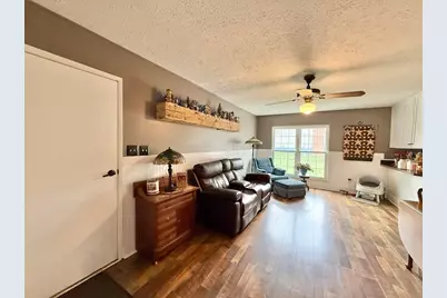 27 Meadowbrook Drive, Mount Vernon, OH 43050 - Photo 5