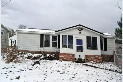 900 Broadway Street, Middleport, OH 45760 - Photo 1