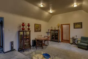 227 S 5th St, Byesville, OH 43723 - Photo 29
