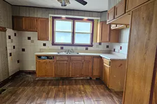 138 N Broad St, Bremen, OH 43107 - Photo 15