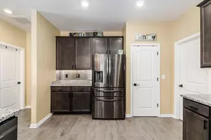 413 Halton Dr, Pataskala, OH 43062 - Photo 13