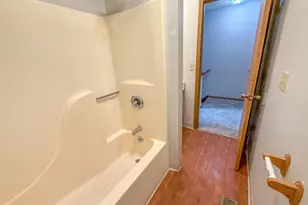 635 Pebble Pl Dr, Delaware, OH 43015 - Photo 11