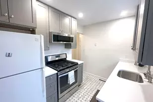 2443 Shrewsbury Rd, Upper Arlington, OH 43221 - Photo 5