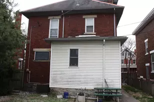 68 E Oakland Ave, Columbus, OH 43201 - Photo 25