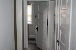 68 E Oakland Ave, Columbus, OH 43201 - Photo 9