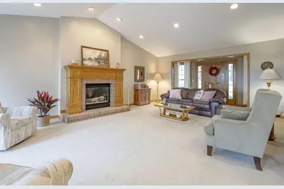 13270 Rolling Hills Court, Mount Vernon, OH 43050 - Photo 3