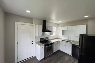 736 Seymour Ave, Columbus, OH 43205 - Photo 9