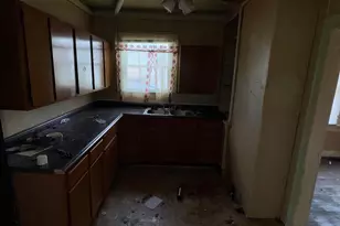 573 S Highland Ave, Columbus, OH 43223 - Photo 7