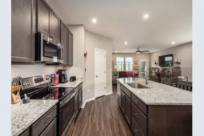 523 Rochdale, Delaware, OH 43015 - Photo 7