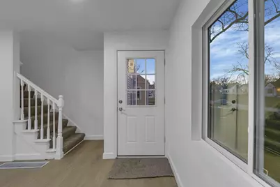 1575 Vendome Drive S, Columbus, OH 43219 - Photo 5