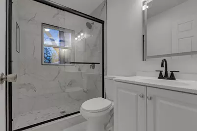 1575 Vendome Drive S, Columbus, OH 43219 - Photo 15