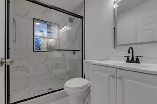 1575 Vendome Dr S, Columbus, OH 43219 - Photo 15