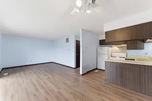 1213 Woodbrook Ct, Columbus, OH 43223 - Photo 3