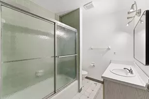 1213 Woodbrook Ct, Columbus, OH 43223 - Photo 11