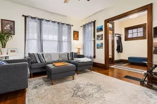 2555 Glenmawr Ave, Columbus, OH 43202 - Photo 3